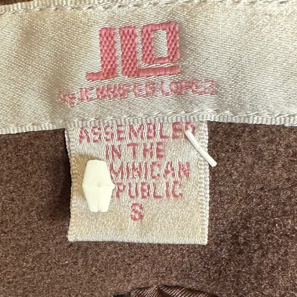 JLO Coat - Picture 6 of 6